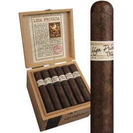 Liga Privada T52 by Drew Estate