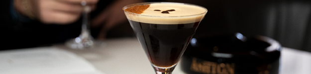 blogfeedteaser-Can-You-Bring-Cigars-to-a-Cigar-Bar