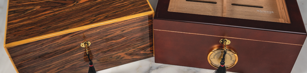 blogfeedteaser-Glass-Top-vs-Solid-Wood-Humidor