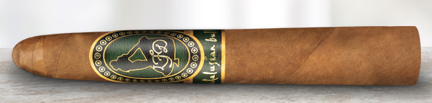 blogfeedteaser-La-Flor-Dominicana-Andalusian-Bull_0