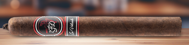 blogfeedteaser-La-Flor-Dominicana-La-Volcada-Churchill