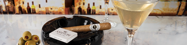 blogfeedteaser-Pairing-Vodka-and-Cigars