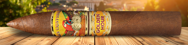 blogfeedteaser-San-Cristobal-Golden-Hour-Dorado