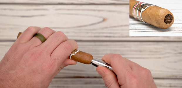 putting tobacco on a cut How to Use a Cigar Punch