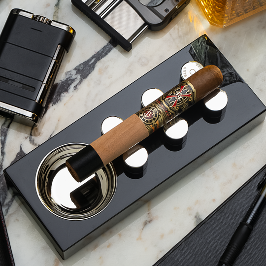 Elie Bleu Fruit Sycamore Ashtray | Holt's