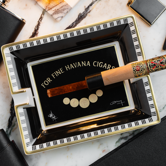 Elie Bleu Medals Ashtray | Holt's Cigar Co.