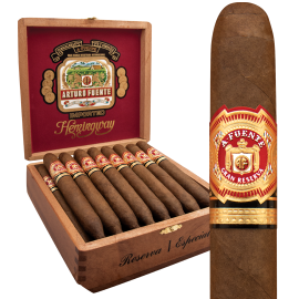 Arturo Fuente Hemingway Classic