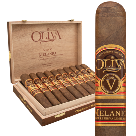 Oliva Serie V Melanio Petite Corona